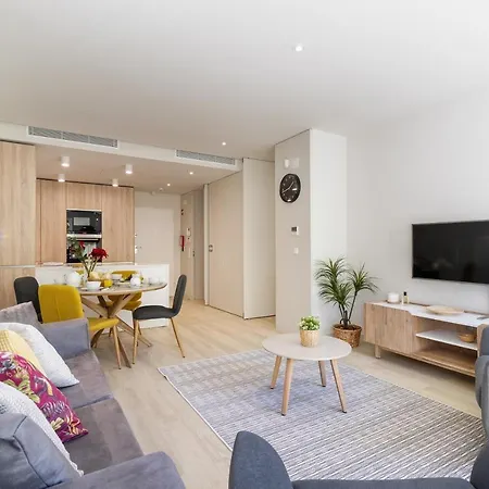Modernity And Style In Apartman *